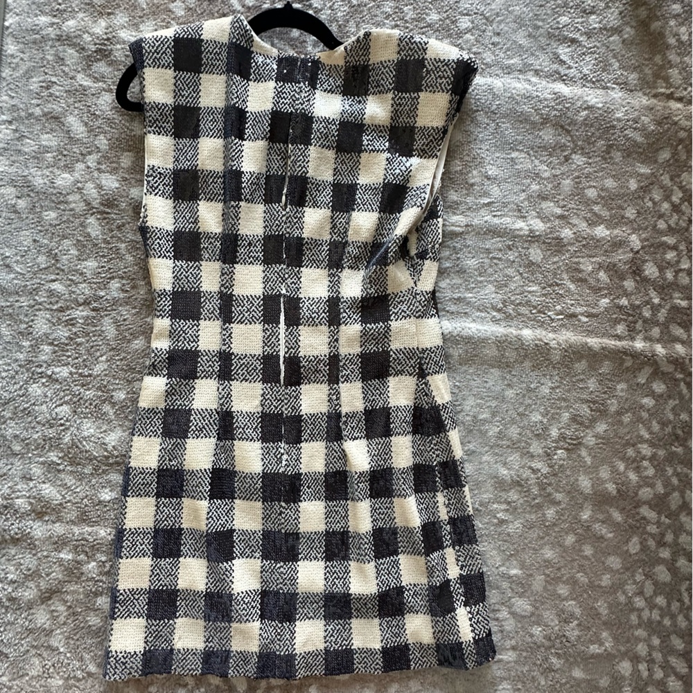 Toccin Parker sequin mini shift dress - Picture 6 of 6
